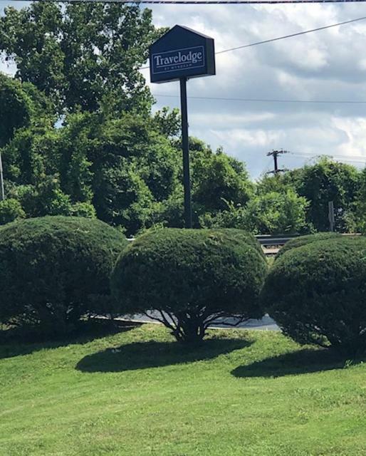 Travelodge By Wyndham Clarksville Extérieur photo